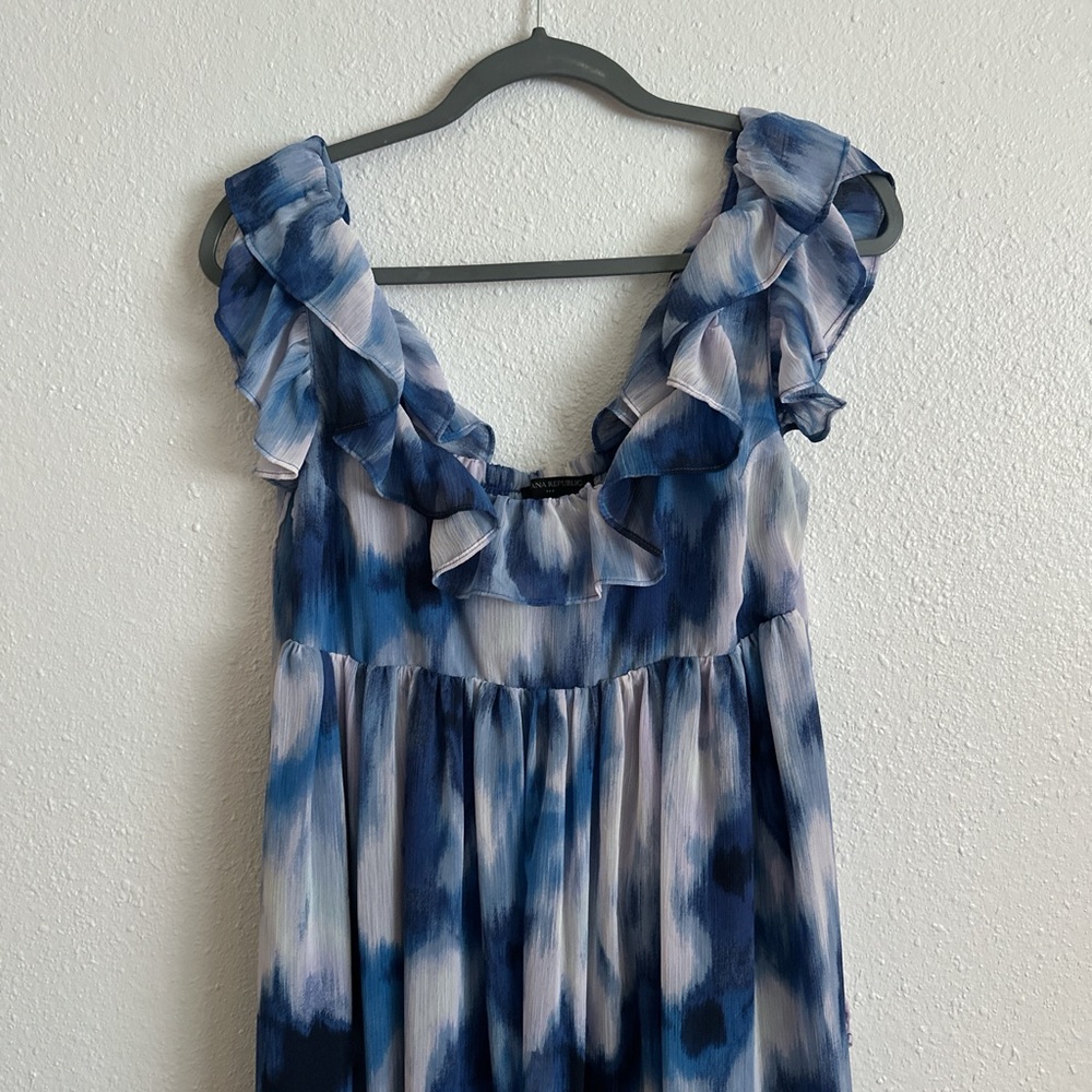 Banana Republic Blue and White Ruffle Top
